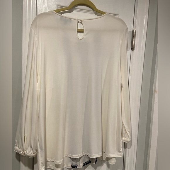 NWT Ryan Wythe Cream Blouse Black Lace Stripe Detail Button Keyhole Size 1X - Picture 6 of 11